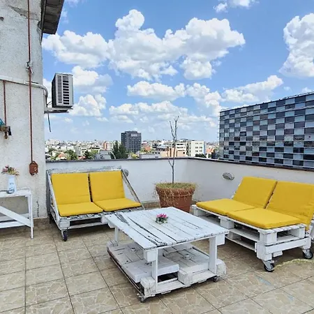 Sweet Dreams Suites Panoramic Studio Zodiac Dorobanti-3